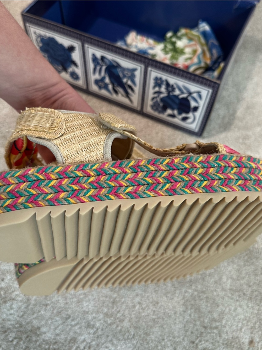 FARM Rio Toucans Multicolor Platform Sandals - Picture 4 of 4